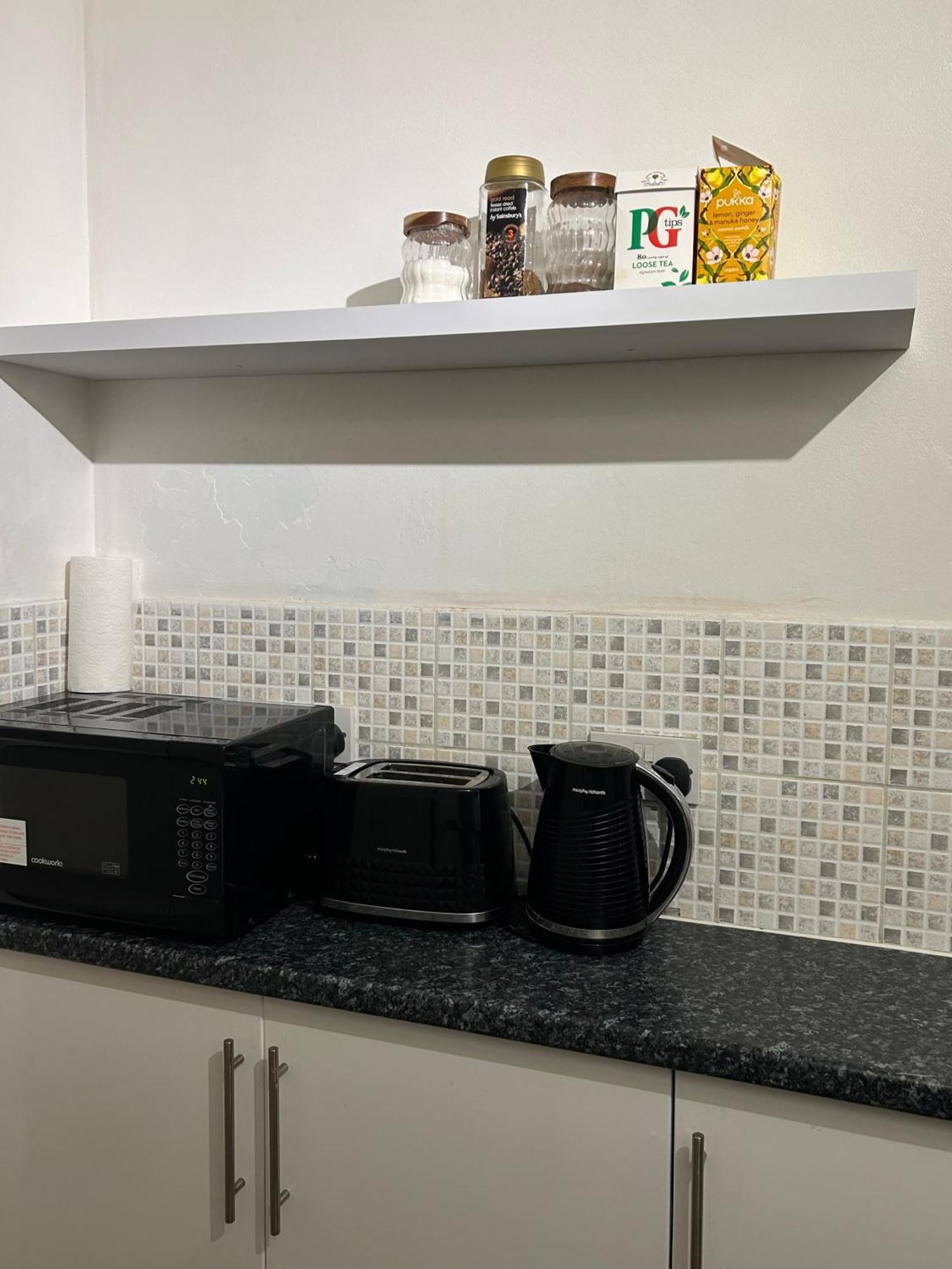 One Bedroom Flat In Chiswick W4 Λονδίνο Εξωτερικό φωτογραφία